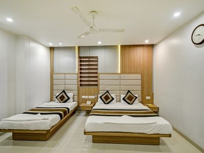 safe hotels for couples in ahmedabad