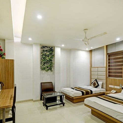 hotel near railway station ahmedabad